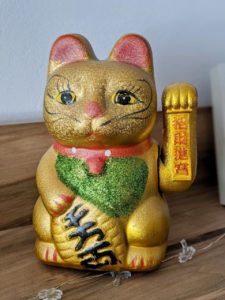 Chinesische Katzen lassen sich auch auf Ebay verkaufen.